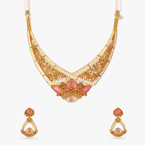 Stardust Bloom Gold Necklace Set