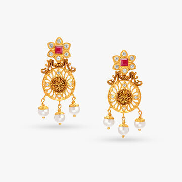 Winsome Gold Drop Earrings