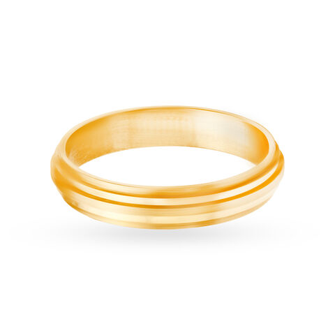 Exquisite 22 Karat Yellow Gold Sleek Geometric Ring