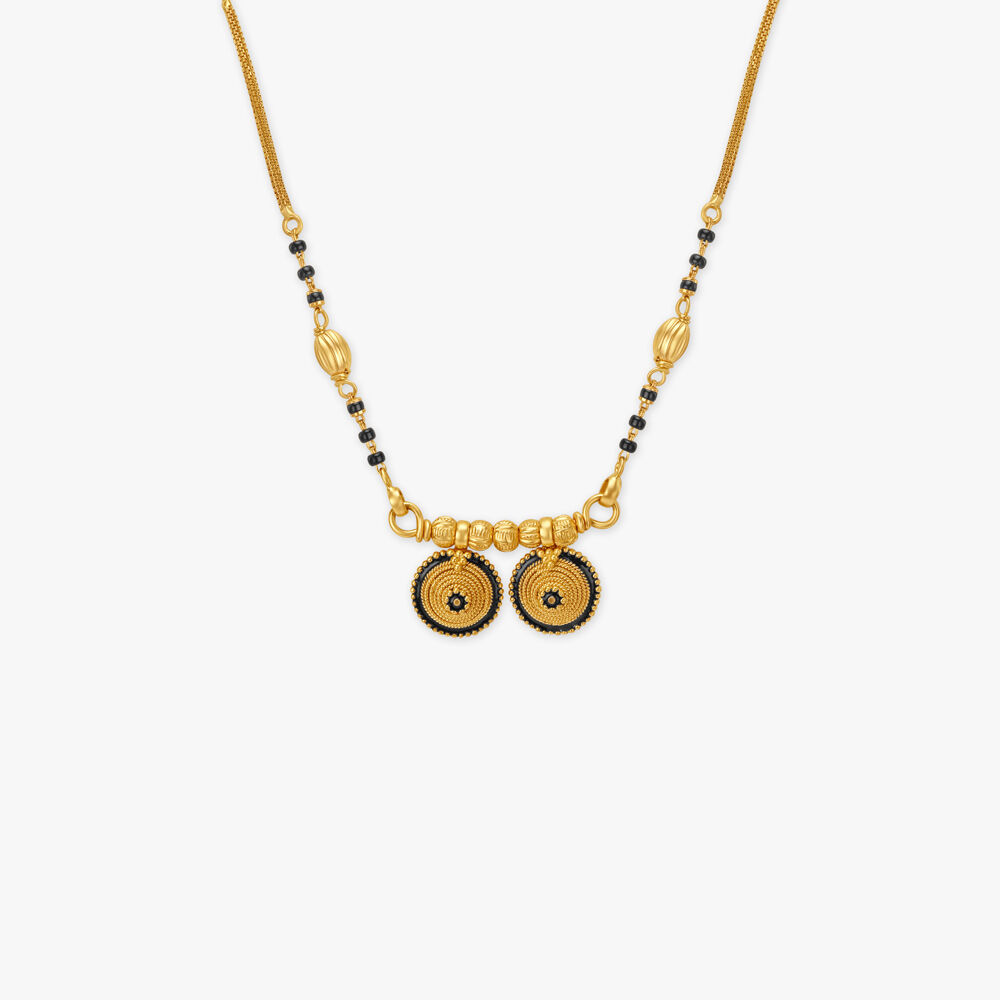 Short mangalsutra designs sale tanishq