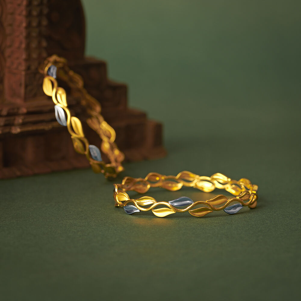 Tanishq clearance churi design