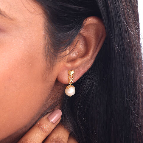 Glowing Hearts Pearl & Gold Drop Earrings