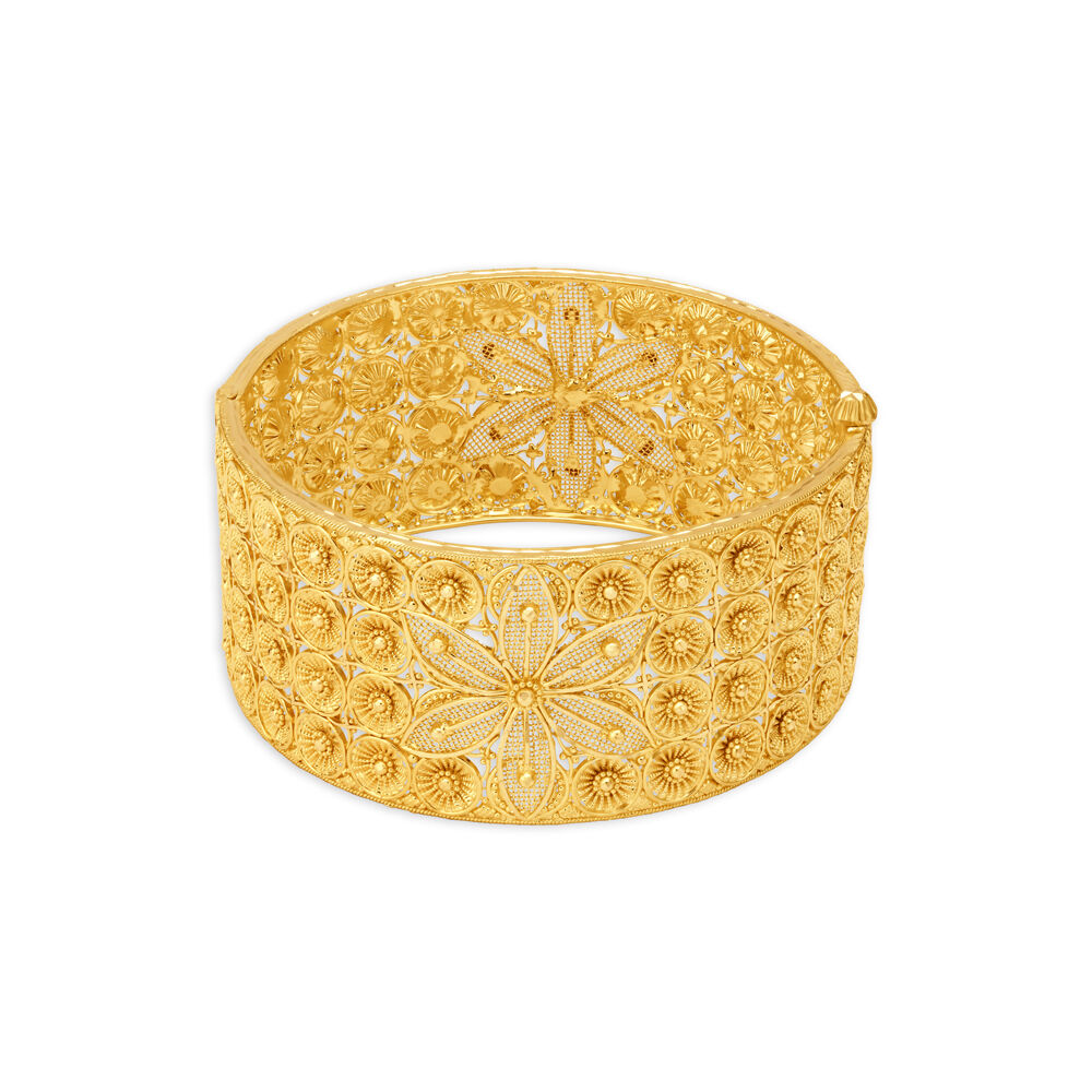 Tanishq chur hotsell