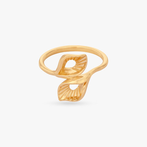 Radiant Petal Gold Ring