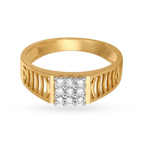 Hypnotising Gold and Diamond Finger Ring for men