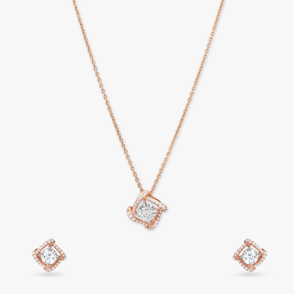 Tanishq diamond pendant with chain online