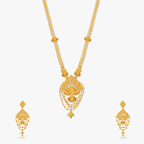 Flared Scallop Gold Necklace Set
