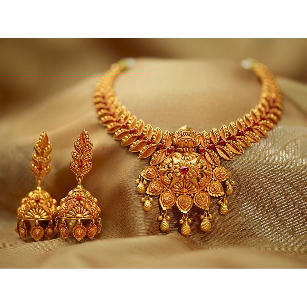 Long gold top necklace tanishq