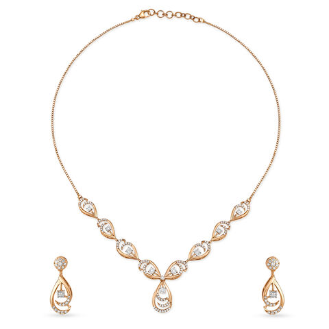 Distinct Stately Diamond and Gold Necklace Set