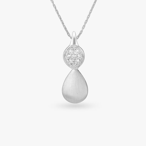 Svelte Diamond Pendant