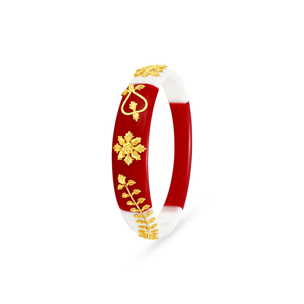 Glimmering Shankha Pola Bangle