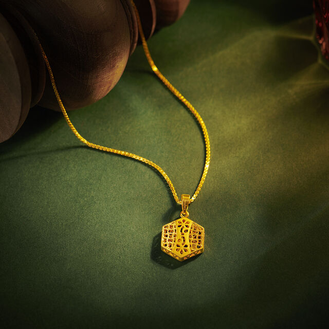 Stunning Mesh Pendant,,hi-res image number null