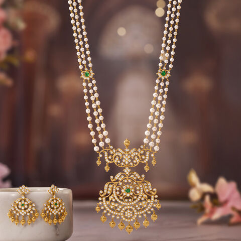 Royal Strings Diamond Necklace Set