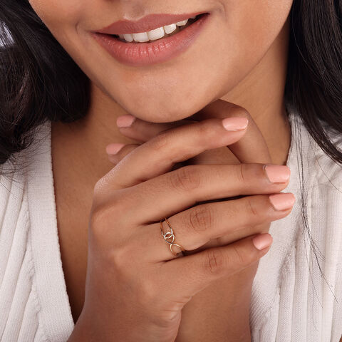 Interlinked Radiance 14KT Yellow Gold Finger Ring