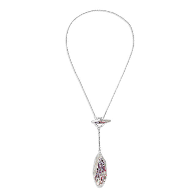 Silver Pendant And Chain