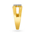 Dazzling 18 Karat Yellow Gold And Diamond Finger Ring 3