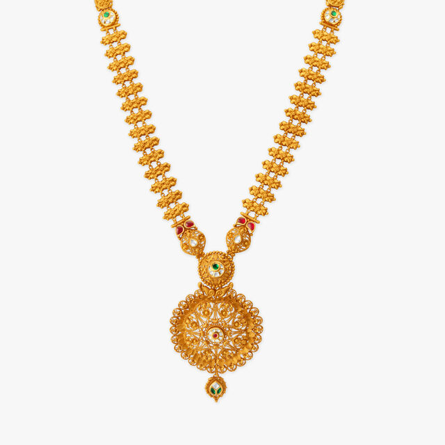 Tale Of Timeless Elegance Traditional Haaram 