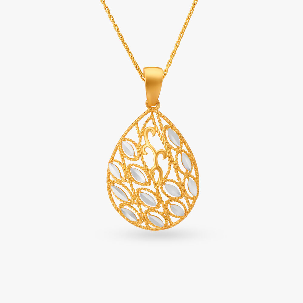 Simplistic Gold Gold Pendant