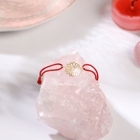 Everyday Joy Daisy Gold Bracelet