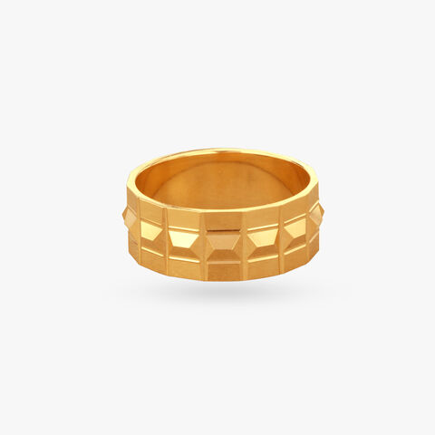 Sculpted Perfection Gold Finger Ring for Men