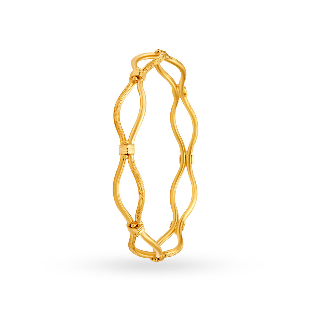Tanishq churi top