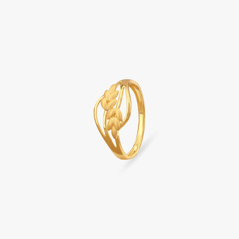 Leaf Embrace Gold Ring