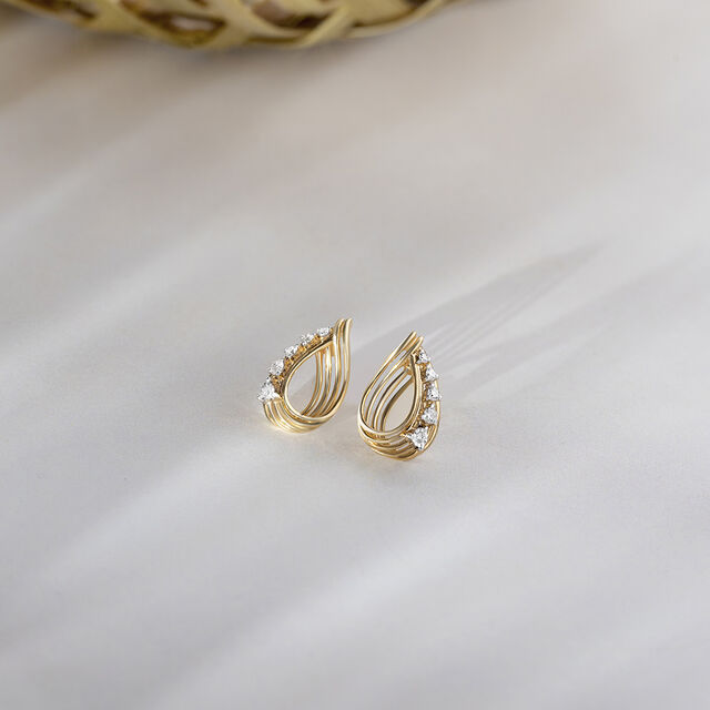 Basketry Flow Gold and Diamond Stud Earrings 