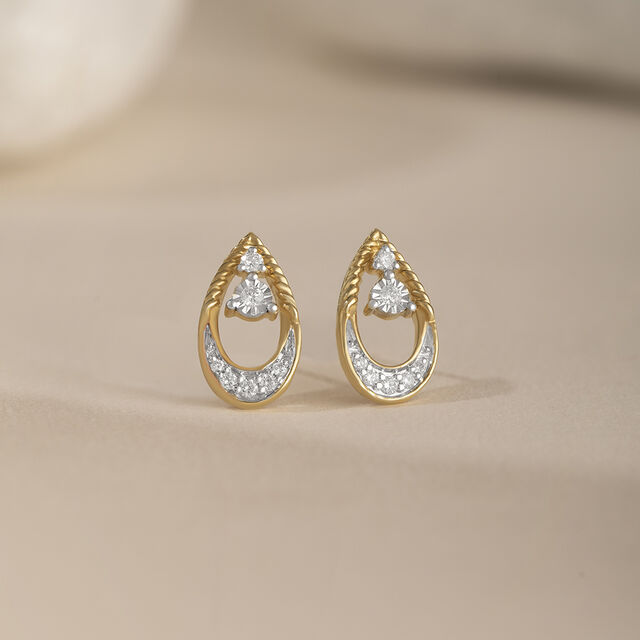 Glitzy Sequin Gold & Diamond Stud Earrings 