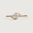 Elegant Prong-Set Diamond Finger Ring 4