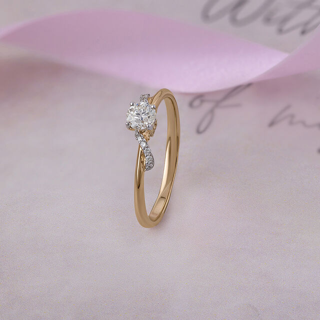 Floral Diamond Finger Ring 