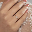 Floral Diamond Finger Ring 2