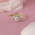Bold 18 Karat Yellow Gold And Diamond Textured Finger Ring 
