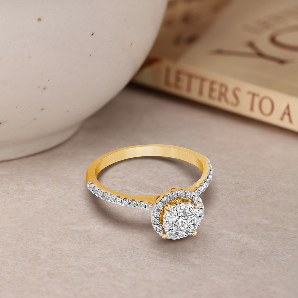 Enthralling 18 Karat Gold And Diamond Cluster Ring