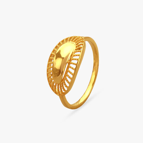 Radiant Statement Gold Finger Ring