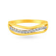 Charming 18 Karat Yellow Gold And Diamond Finger Ring,,hi-res image number null
