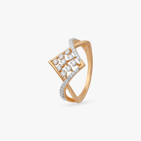 Radiant Lattice Diamond Ring