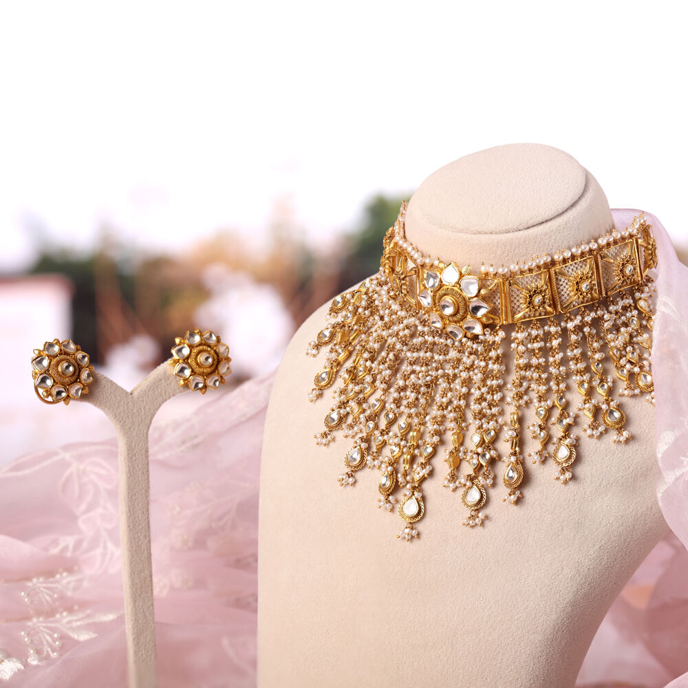 Necklace set by tanishq new arrivals