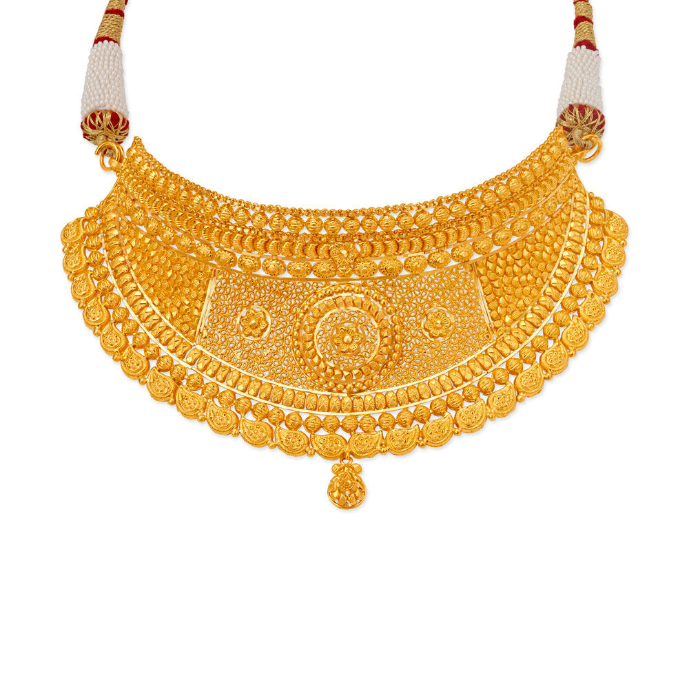 Beautiful Chillai Gold Choker