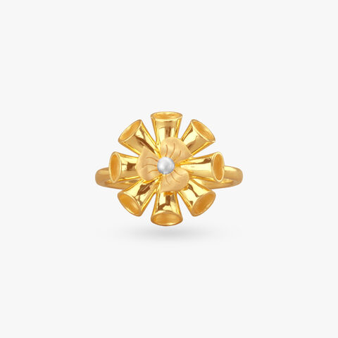 Trumpet Bloom Gold Ring