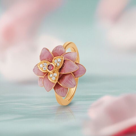 Rosette Radiance Diamond Ring