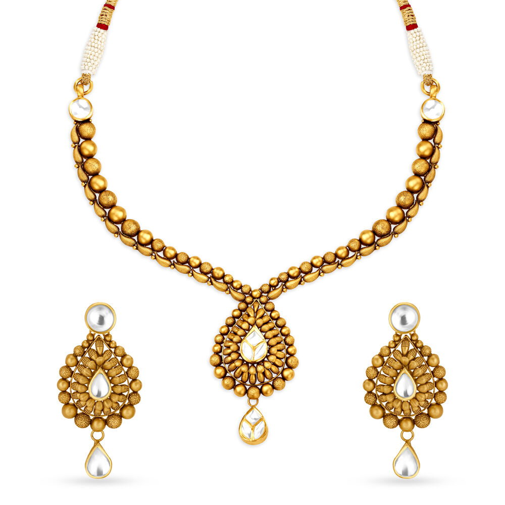 Elaborate Antique Gold and Polki Diamonds Necklace Set