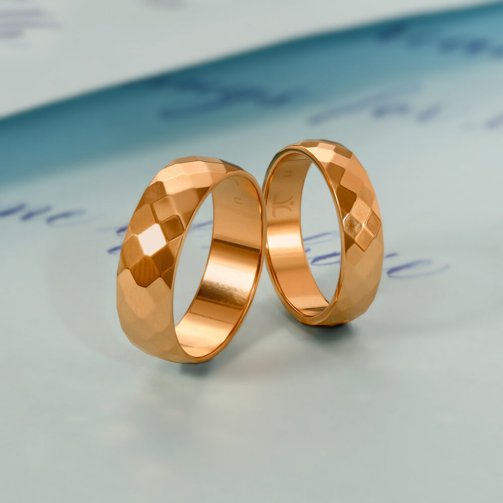 Caratlane Couple Ring 2024 | canzonerilegal.com