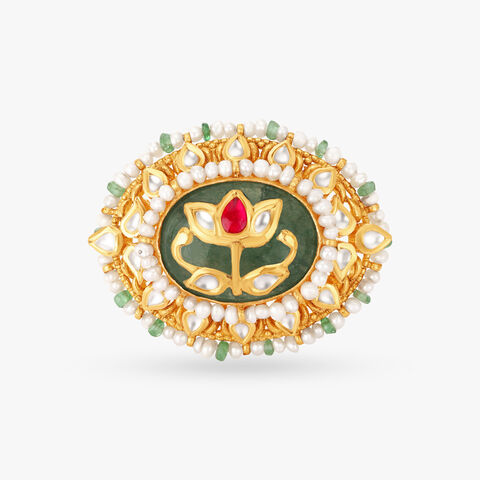 Enchanting Finger Ring with Chandak and Kundan Inlay Work