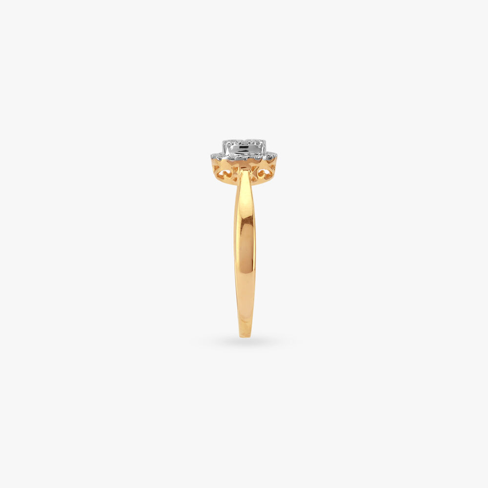 Crownlight Majesty Diamond Ring