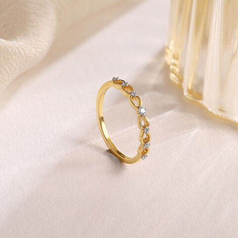 Interwoven Grace Gold & Diamond Finger Ring