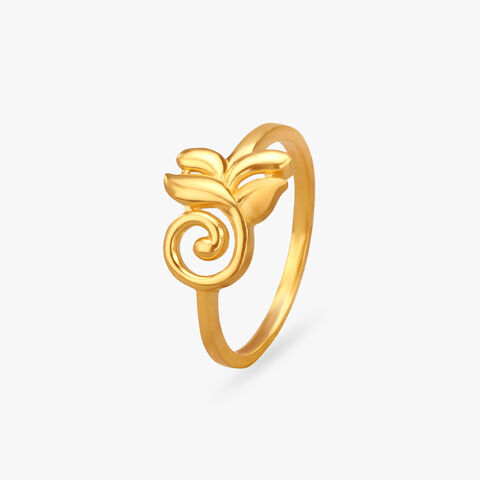 Gilded Blossom Gold Finger Ring