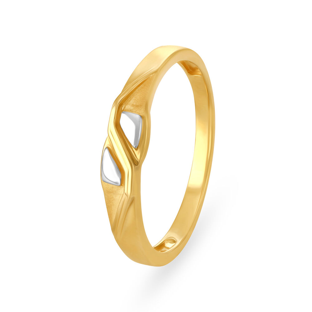 Glamorous Dainty Gold Ring