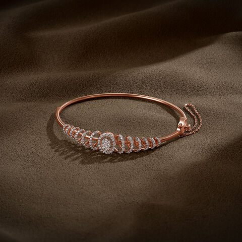 Luxe Curves Diamond Bangle