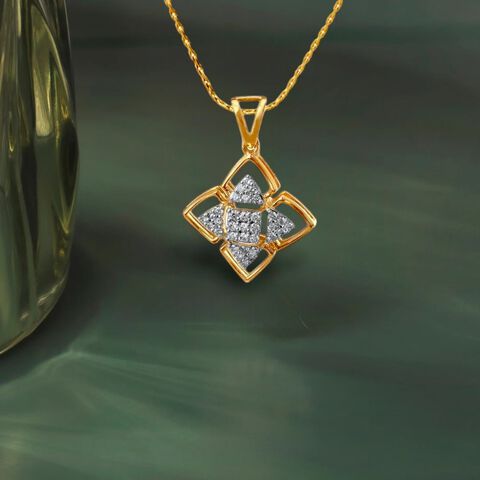 Lattice Glow Diamond Pendant