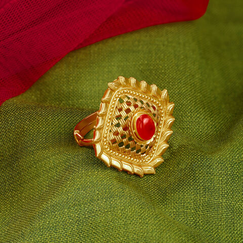 Regal Intricate Ring